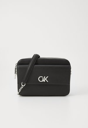 LOCK POCKET CAMERA BAG - Geantă crossbody - black