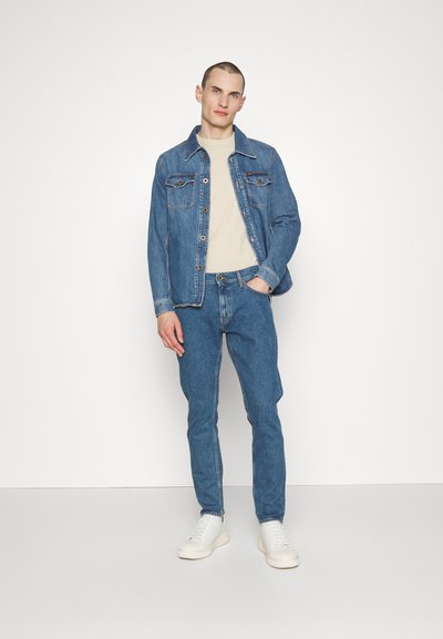 Tiger of Sweden PISTOLERO - Straight leg jeans - medium blue