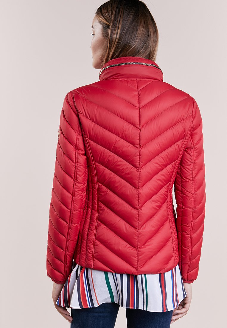 michael kors red packable down jacket