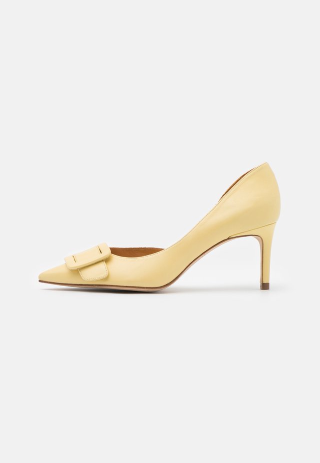 Classic heels - soft yellow