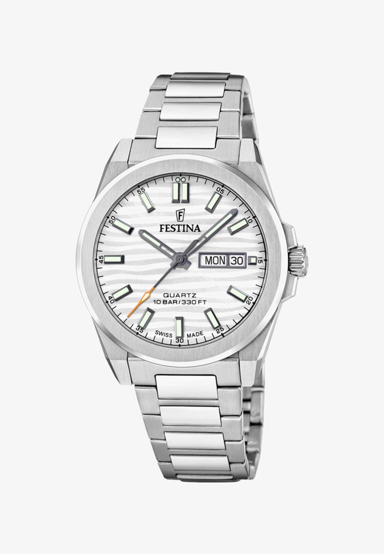 Festina kvartsur med armband i silverfärgat rostfritt stål, vit randig urtavla, orange sekundvisare, datumvisning och lysande timmarkörer.