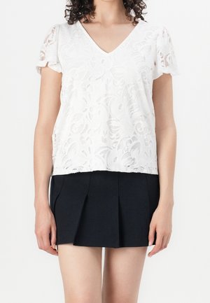 Blouse - white