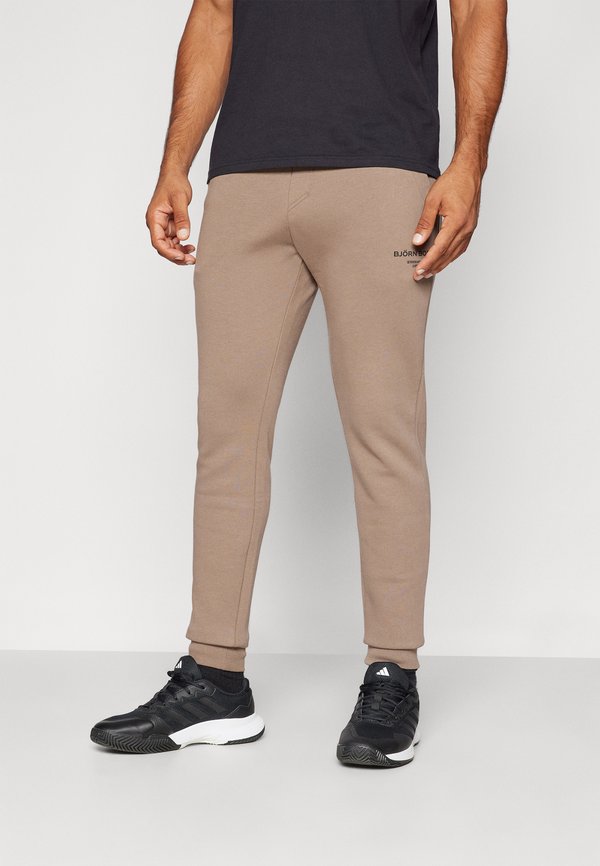 ESSENTIAL PANTS - Tracksuit bottoms - walnut