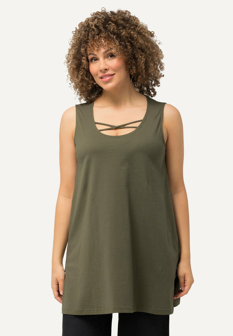 Ulla Popken LONG ZIERBÄNDER RUNDHALS ÄRMELLOS - Top - loden green
