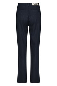 Námořnické kalhoty s pruhovaným vzorem a rovnými nohavicemi. Mají dvě zadní kapsy a označení logem na pásku. Vyrobeny z hladké, strukturované tkaniny.