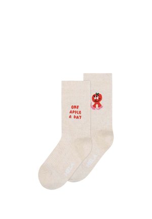 Beige Socken mit rotem Text "ONE APPLE A DAY" auf einem und einem lächelnden roten Cartoon-Apfel auf dem anderen.