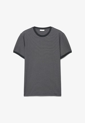 Schwarz-weiß gestreiftes T-Shirt mit kurzen Ärmeln, Rundhalsausschnitt und schwarzem Besatz an Ärmeln und Kragen. Weiche Stofftextur.