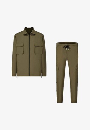 FRILIVIN SET - Pantalon cargo - marron