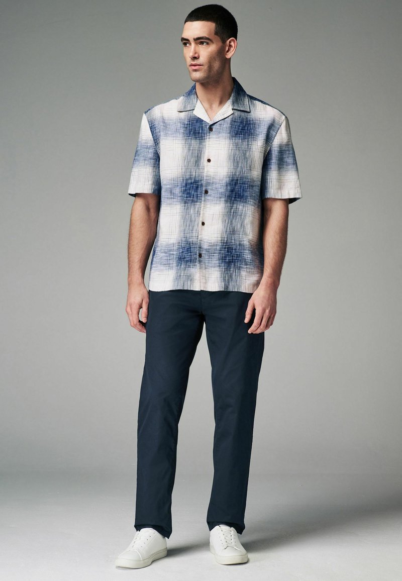 Next STRAIGHT REGULAR FIT niebieski