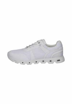 Trainers - white comb