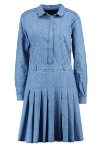 Denimklänning, ljusblå med små prickar, långärmad, krage, knäppning fram, veckad kjol och bröstficka.