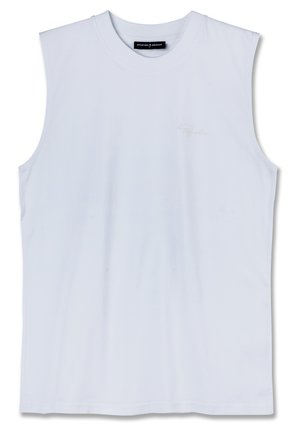 White sleeveless T-shirt made of cotton with a crew neckline and subtle embroidered logo on the chest. Smooth texture, relaxed fit.