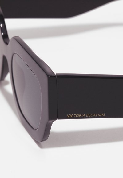 Victoria Beckham Sunglasses - black