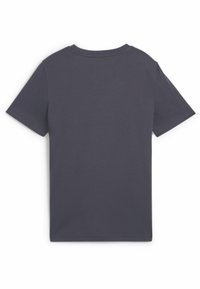 Camiseta de algodón gris con mangas cortas, cuello redondo y una textura suave. Presenta una parte posterior lisa sin elementos o diseños adicionales.