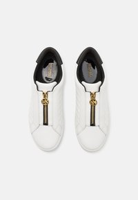 MICHAEL Michael Kors KEATON ZIP SLIP ON - Sneakers basse - black