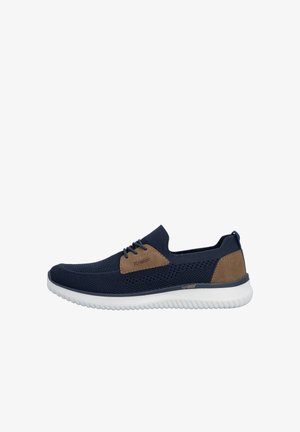 Marineblauer Mesh-Casual-Sneaker mit braunen Lederakzenten, weißer strukturierter Sohle und Schnürdesign, Seitenansicht.