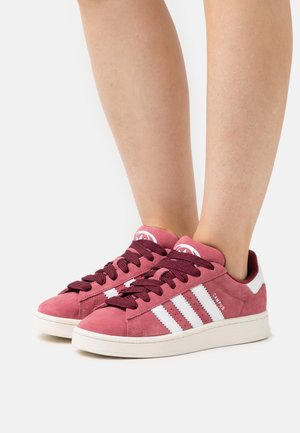 adidas Originals, Baskets basses - dark red