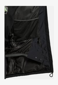 Ausgewählt, kvj black