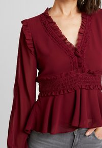 Forever New Bluse - berry