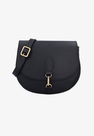 Borsa a tracolla in pelle nera con pattina arrotondata, chiusura a fibbia dorata e tracolla regolabile con dettaglio in fibbia dorata.