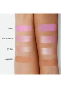 NARS HOT ESCAPE CHEEK PALETTE - Rouge