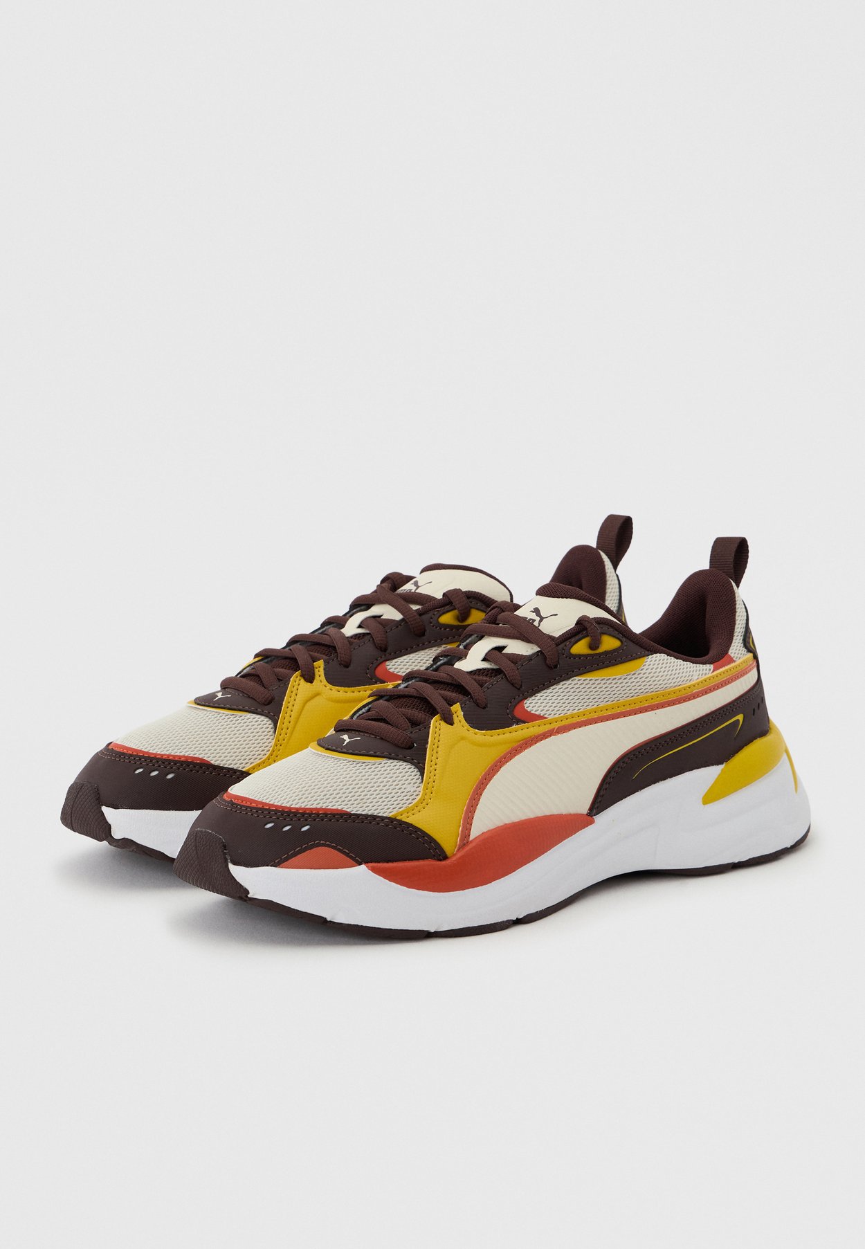 Sneaker low