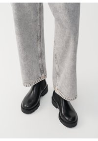 Vagabond Botines - black