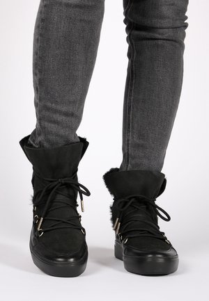 Blackstone, TOP - Snowboots  - black