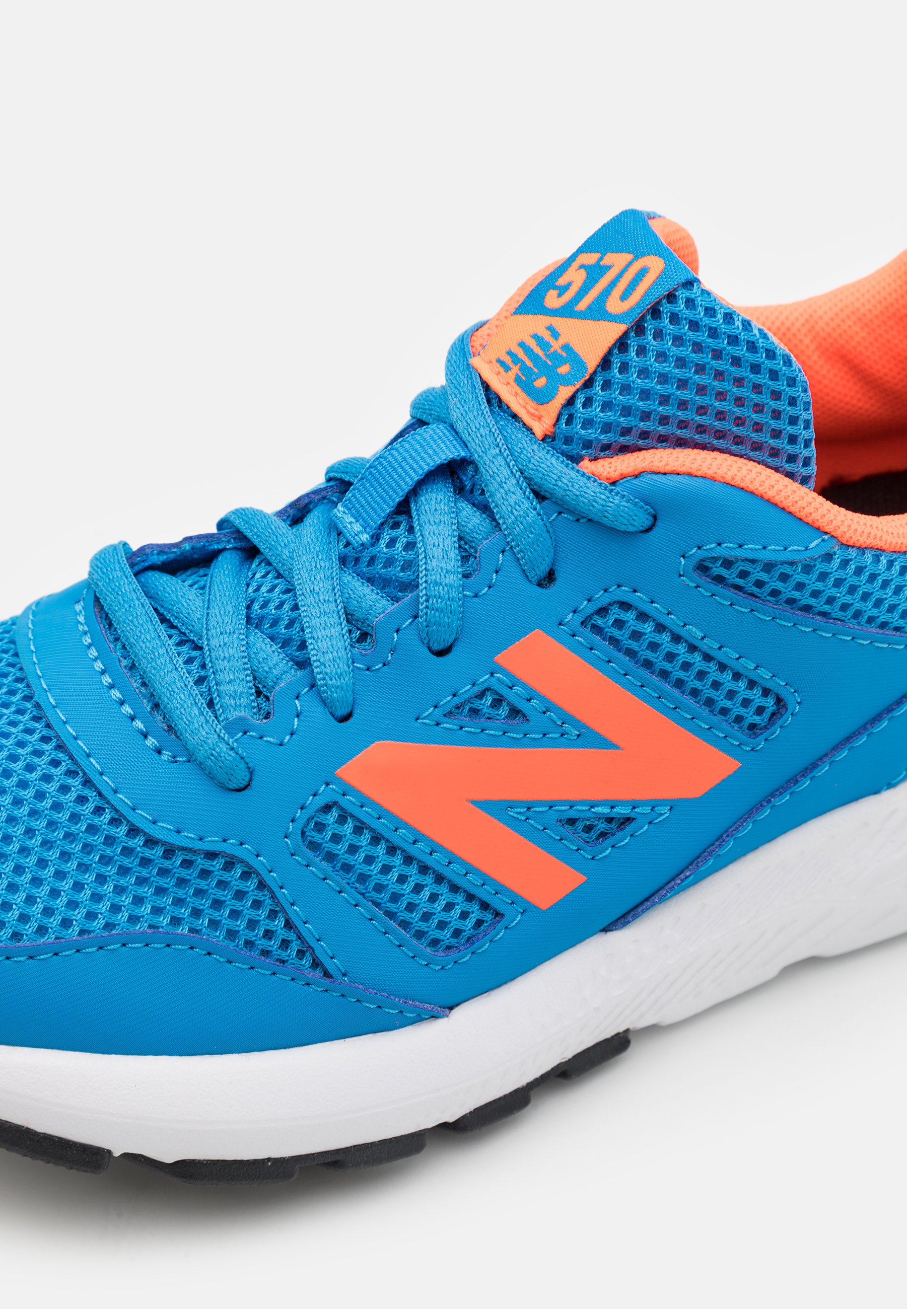 new balance blue and orange running shoes