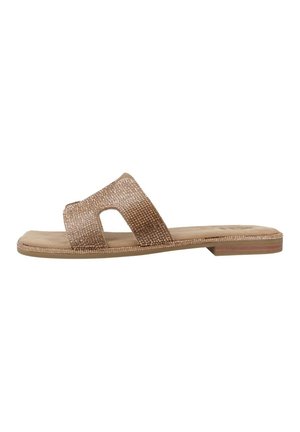 Sandalo pianeggiante con una fascia bronzea testurizzata, caratterizzato da una punta aperta e un sottile design traforato. La suola beige morbida completa il materiale superiore.