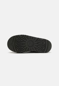 UGG CLASSIC ULTRA MINI UNISEX - Klassikalised poolsaapad - dark brown