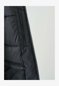 Unselected, blue graphite