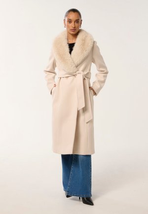 Forever New, MONICA WRAP - Manteau classique - cream