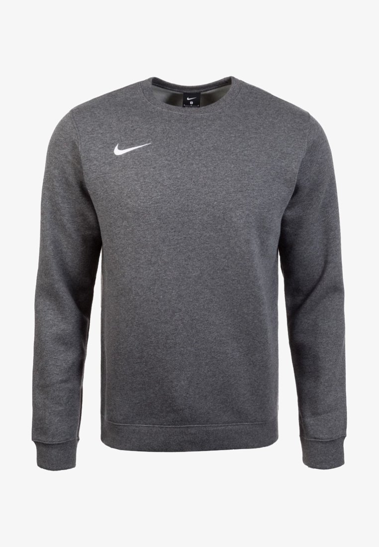 Sweat-shirt Nike gris charbon à col rond, manches longues et logo Nike swoosh blanc sur la poitrine gauche.
