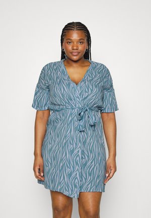 Pieces Curve PCNYA SLEEVE KIMONO  - Kevyt takki - kentucky blue/graphic