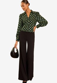 Love & Roses V NECK FOIL LONG SLEEVE - Blus - green