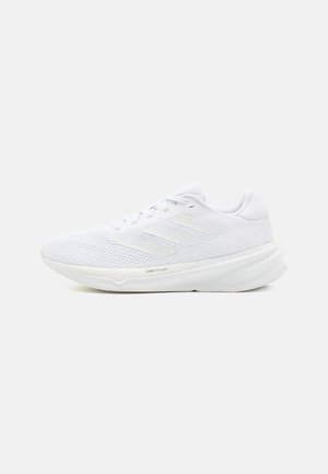 adidas Performance SUPERNOVA STRIDE  - Zapatillas de running neutras - white/zero metallic/crystal white