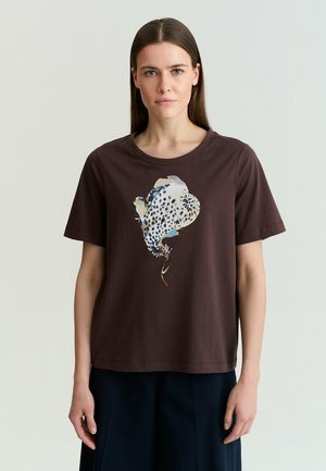 TATUUM, ARTICLE TAG:  - ARTICLE NAME: LANDA - Μπλουζάκι με στάμπα - brown