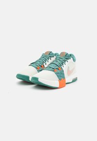 Nike Performance Obuwie do koszykówki