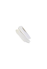 Crème ou lotion blanche, lisse, avec une consistance épaisse et brillante ; texture tartinable avec un léger éclat sur un fond blanc propre.