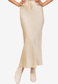Friends Like These WITH TIE WAIST REGULAR FIT
 - Maksiseelik - cream