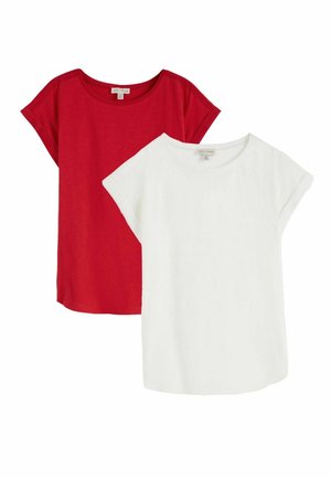 Kaks lühikese varrukaga ümar-kaelusega T-särki, üks valge ja teine punane, kattuvad valgel taustal.