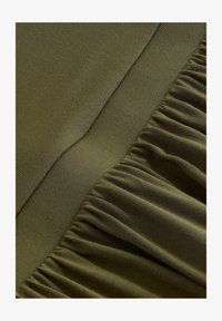 Vald, olive green