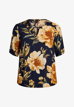 Temno modra bluza s kratkimi rokavi, ki ima velike zlate cvetlične vzorce, okrogel izrez in sproščen kroj. Mehka tekstura tkanine.
