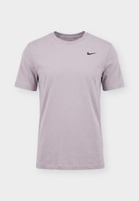 Nevybrané, light violet ore/black