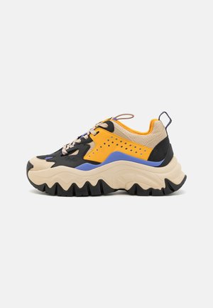 TRAIL ONE - Trainers - black/cream/yellow/purple