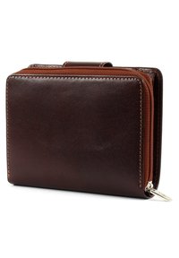 Portafoglio in pelle marrone con chiusura con zip, forma rettangolare, texture liscia e cuciture a contrasto. Presenta diversi scomparti per carte e una tasca esterna.