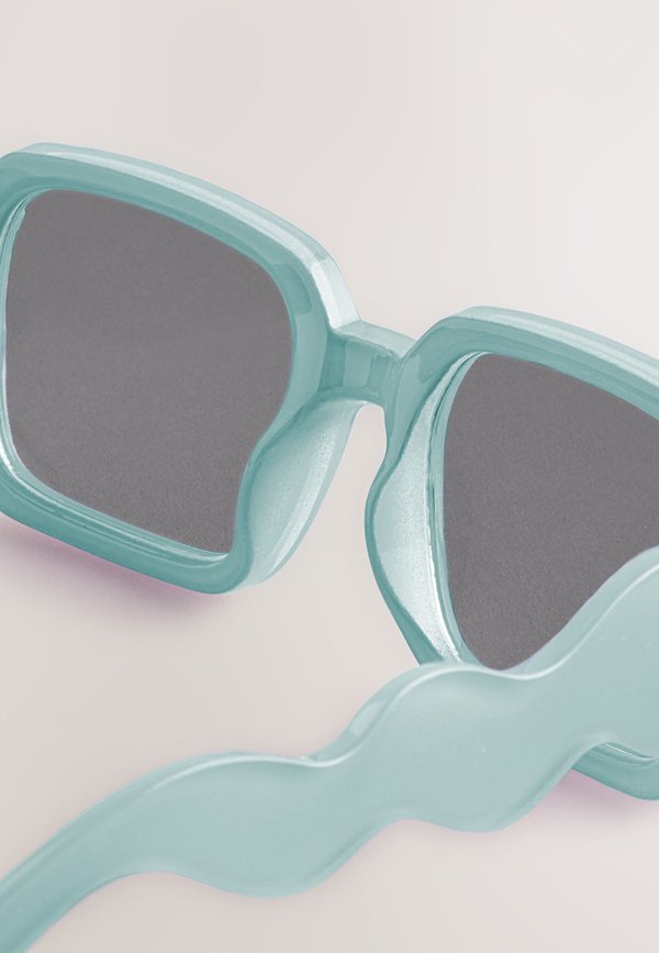 SQUARE – Sonnenbrille