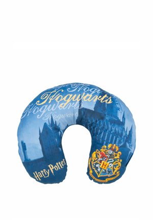 U-shaped travel pillow featuring Hogwarts castle, the Hogwarts crest, and "Harry Potter" text in blue and gold colors.