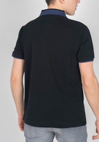 INVICTA Polo shirt - schwarz